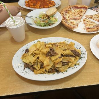 Pasta Party - Cheese pizza, gnocchi and brazed beef pasta. - Pizza Near Me - Orange, California Pasta Party - Cheese pizza, gnocchi and brazed beef pasta. - Pizza Near Me - Orange, California