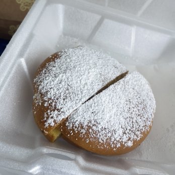 Taino's Bakery & Deli - Mallorca Azucar - Bakeries Near Me - Orlando, Florida Taino's Bakery & Deli - Mallorca Azucar - Bakeries Near Me - Orlando, Florida