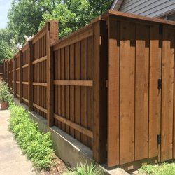 Geldmeier Fence & Deck - Vertical board on board