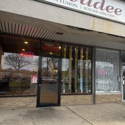 Sawadee Thai Fusion - Outside