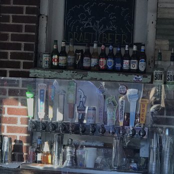 Gruene Grove - Beers - Bars Near Me - New Braunfels, Texas Gruene Grove - Beers - Bars Near Me - New Braunfels, Texas