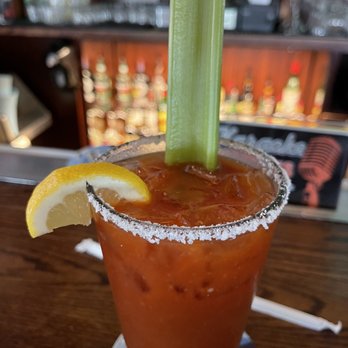 Hennessey's Grill - Great Bloody Mary! $6 - Juice Bars & Smoothies Near Me - Seal Beach, California