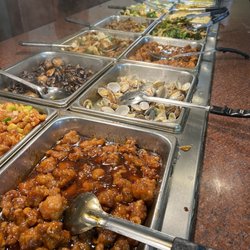 King Buffet - A lot of Chinese food