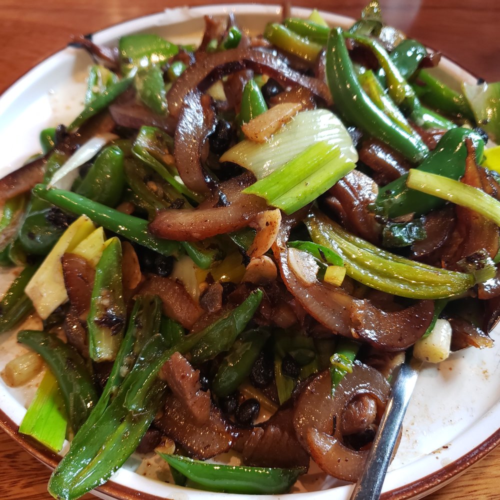 Tian Fu Chun Qiu - 农家香香嘴 Country Stir-Fried with House smoked pig's snout - Chinese Near Me - Redmond, Washington Tian Fu Chun Qiu - 农家香香嘴 Country Stir-Fried with House smoked pig's snout - Chinese Near Me - Redmond, Washington