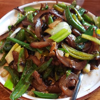 Tian Fu Chun Qiu - 农家香香嘴 Country Stir-Fried with House smoked pig's snout - Chinese Near Me - Redmond, Washington