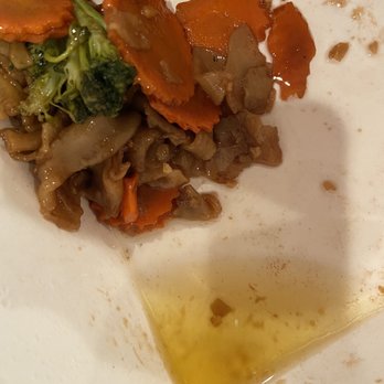 Basil Leaf - Extra greasy and small broken noodles. - Thai Near Me - Olympia, Washington Basil Leaf - Extra greasy and small broken noodles. - Thai Near Me - Olympia, Washington