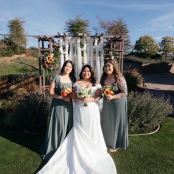 Dela Paris Beauty - All hair and make up on fleek by Mrs. Ann Gail - Skin Care Near Me - Sunnyvale, California