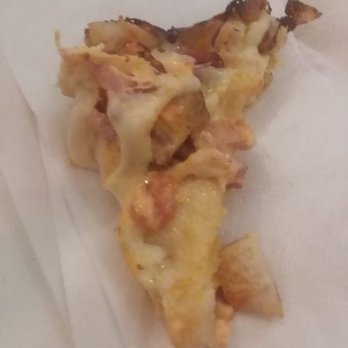Bricksworth Beer Co - Chicken Bacon Ranch Sriracha pizza slice - Brewpubs Near Me - Burnsville, Minnesota Bricksworth Beer Co - Chicken Bacon Ranch Sriracha pizza slice - Brewpubs Near Me - Burnsville, Minnesota