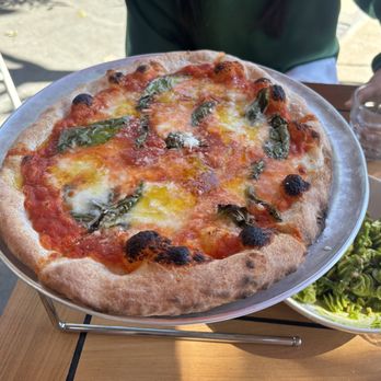 a Mano - Margarita pizza - Italian Near Me - San Francisco, California