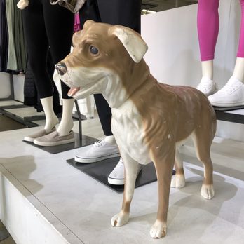 Old Navy Outlet - Woof Woof 2022 - Fashion Near Me - Commerce, California Old Navy Outlet - Woof Woof 2022 - Fashion Near Me - Commerce, California