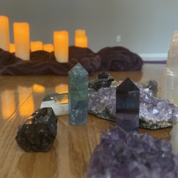 Rose City Massage Therapy - Healing crystals