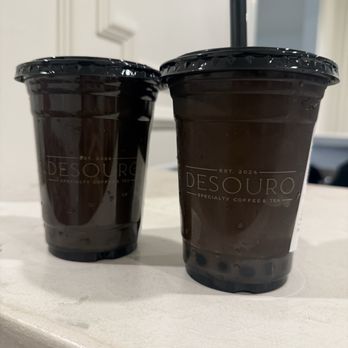 Desouro - Charcoal roasted oolong milk tea and aged crescent milk tea - Bubble Tea Near Me - Irvine, California