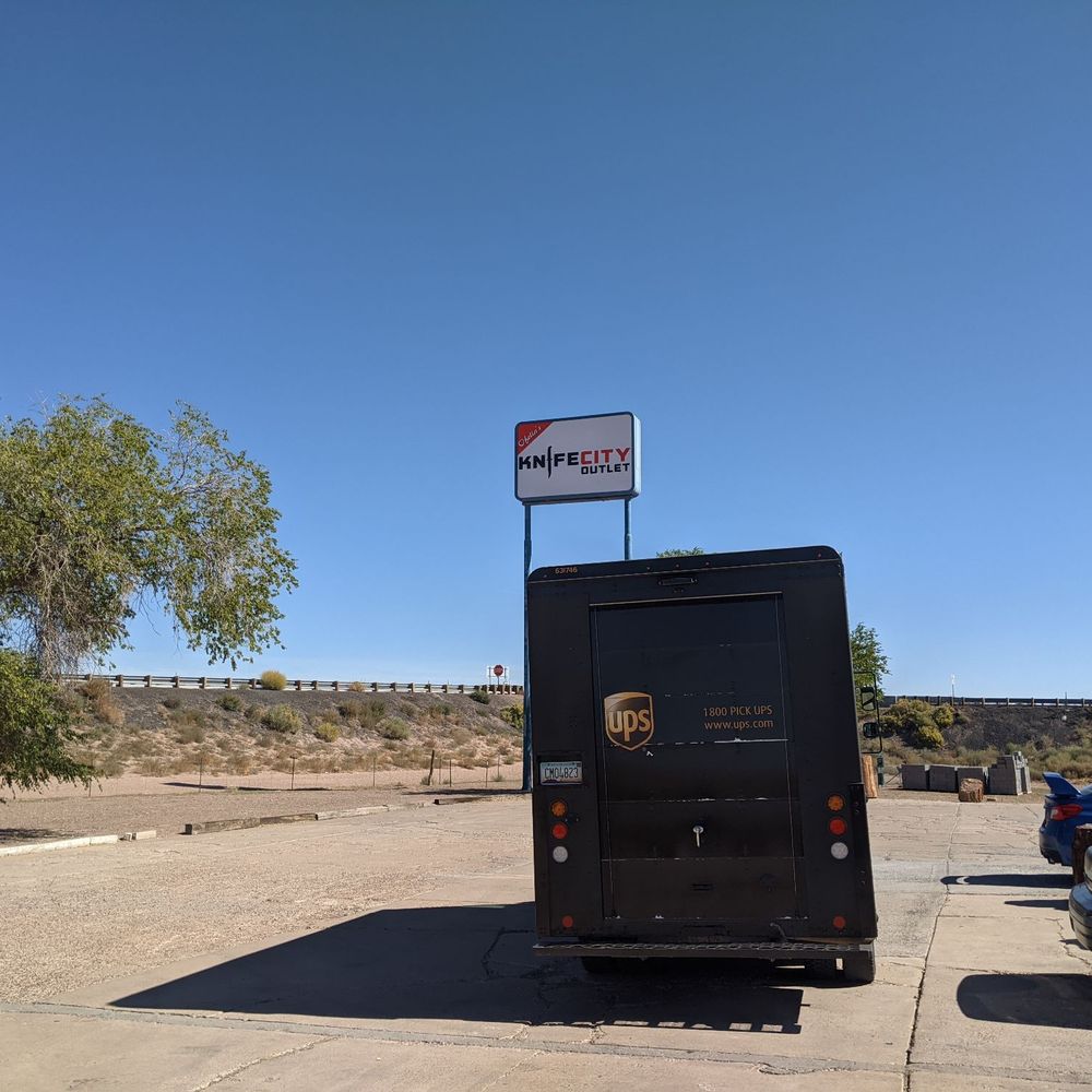 Knife City Outlet - Sporting Goods Near Me - Holbrook, Arizona Knife City Outlet - Sporting Goods Near Me - Holbrook, Arizona