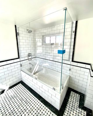 WhiteHouse 24 Hour Plumber Logo