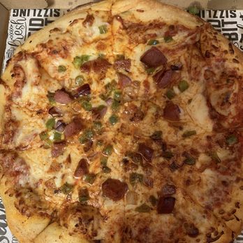 OB Pizza - Oktoberfest Pizza - I dunno seems a bit lacking topping wise compared to previous pizzas??? - Pizza Near Me - Olive Branch, Mississippi OB Pizza - Oktoberfest Pizza - I dunno seems a bit lacking topping wise compared to previous pizzas??? - Pizza Near Me - Olive Branch, Mississippi