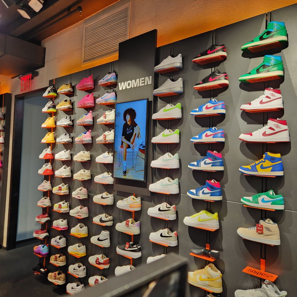 SNIPES Updated August 2024 958960 Flatbush Ave, Brooklyn, New York