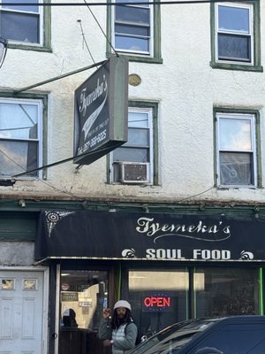 Tyemeka's Soul Food Restaurant by null
