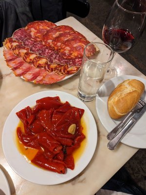 Bodega La Conveniente by null