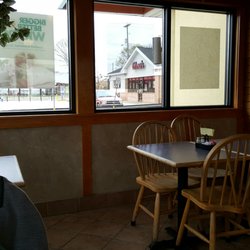 Tudor's Biscuit World - Looking to lunch.