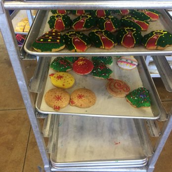 El Bolillo Bakery - Mmmm decicíoso - Bakeries Near Me - Houston, Texas