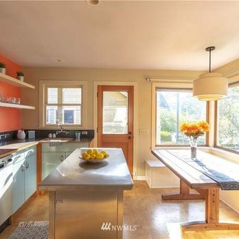 London House Staging and Design - Home Staging Near Me