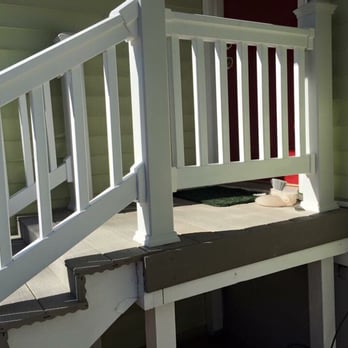 The Fix It Service - Porch built in Decatur using composite materials. Side view - Handyman Near Me The Fix It Service - Porch built in Decatur using composite materials. Side view - Handyman Near Me