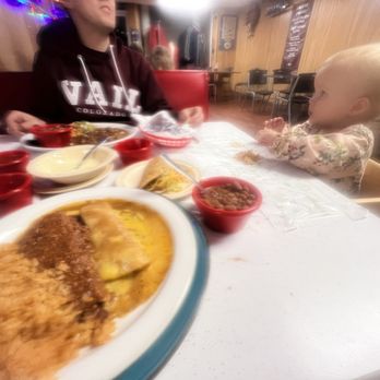 El Alamo Cafe - inside - American Near Me - Hearne, Texas