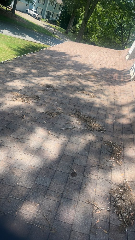 Slide of Ezzell Gutter And Roof Cleaning