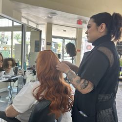 International Academy of Cosmetology - Full glam