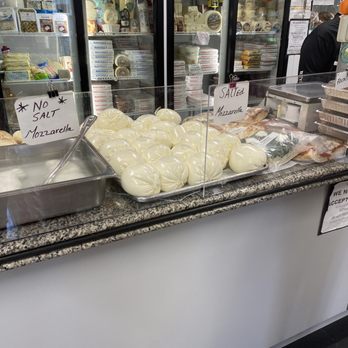 Mimi's Ravioli - Fresh mozzarella - Imported Food Near Me - Hollywood, Florida