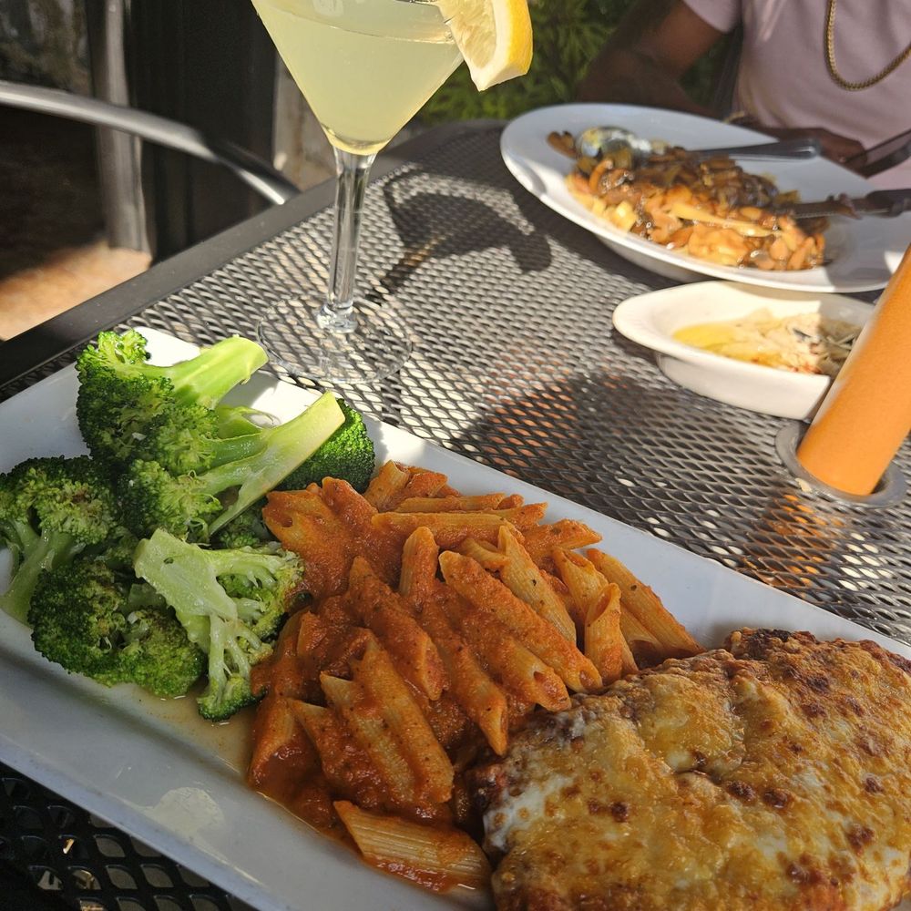 Caffe De Luca - Italian Near Me - Forest Park, Illinois Caffe De Luca - Italian Near Me - Forest Park, Illinois