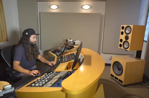 Engine Room Audio by null