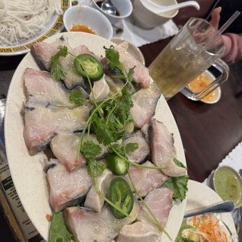 Oc 7ien - Lẩu cá tầm - Vietnamese Near Me - San Jose, California