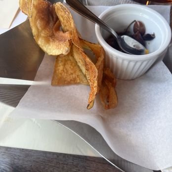 Joseph's Culinary Pub - Complimentary house chips - New American Near Me - Santa Fe, New Mexico