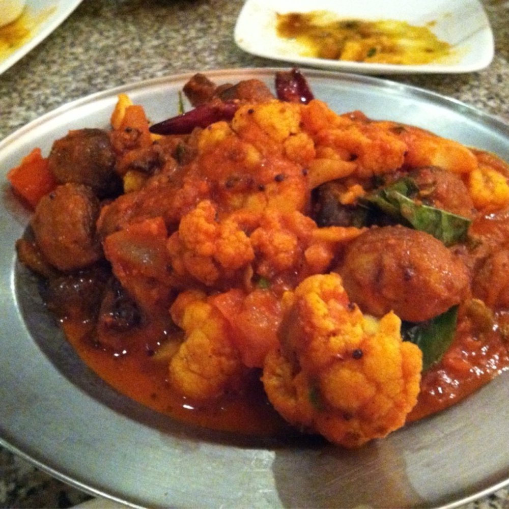 Udupi Indian Vegetarian & Vegan Cuisine - Mushroom cauliflower Chetty Nadu: tons of tomato and veggie flavor, tasty!! - Indian Near Me - Tempe, Arizona