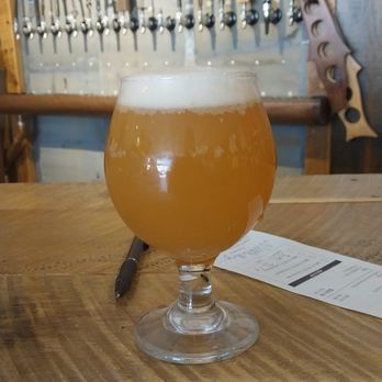 Angry Minnow Brewing - Hazy IPA - Brewpubs Near Me - Hayward, Wisconsin
