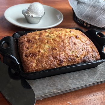 Salt Creek Grille - Corn bread - New American Near Me - Rumson, New Jersey