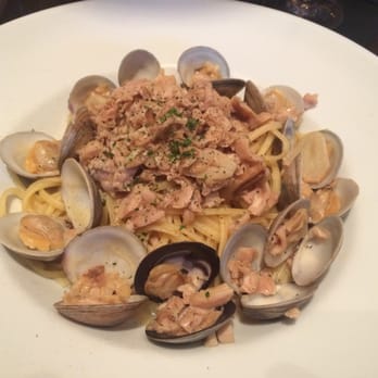 Sorrisi - Clams - Italian Near Me - Coconut Creek, Florida