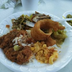Goodland Bbq - Lots of great choices from the buffet.