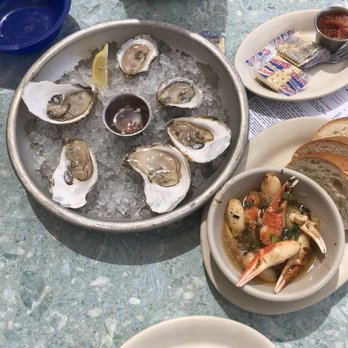 Coconuts - Fresh oyster - Seafood Near Me - Fort Lauderdale, Florida