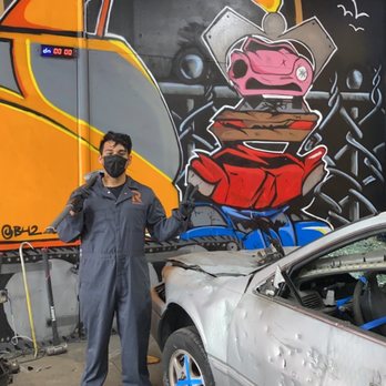 Rage Ground - car smashing area - Team Building Activities Near Me - Los Angeles, California
