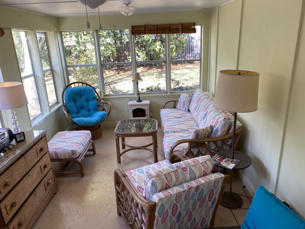 Hometown Upholstery - upholstery in Madison, WI