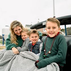 Brookdale Farms - Country Christmas at Brookdale Farms | St. Louis, MO