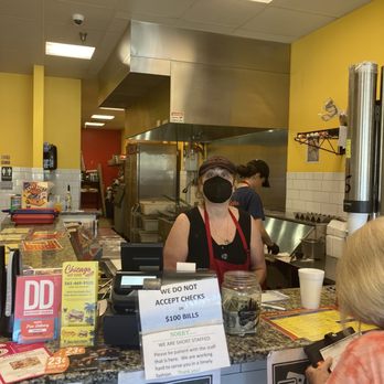 Chicago Hot Dogs - Awesome staff working hard! - Hot Dogs Near Me - Palm Beach Gardens, Florida Chicago Hot Dogs - Awesome staff working hard! - Hot Dogs Near Me - Palm Beach Gardens, Florida