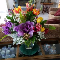 Babe's Flowers - Beautuful arrangement for my mother's 80th birthday.