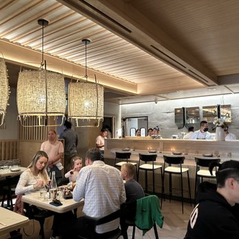 Itoko - Interior - Japanese Near Me - Chicago, Illinois