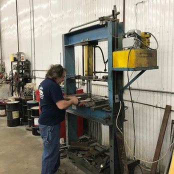 Scanlon Collision Specialists - Body Shops Near Me - Herscher, Illinois Scanlon Collision Specialists - Body Shops Near Me - Herscher, Illinois