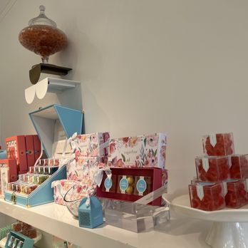 Sugarfina - The Point - a display of candy and sweets - Chocolatiers & Shops Near Me - El Segundo, California