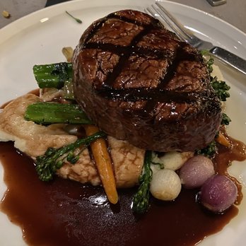 Oak - filet mignon - New American Near Me - Laguna Beach, California Oak - filet mignon - New American Near Me - Laguna Beach, California