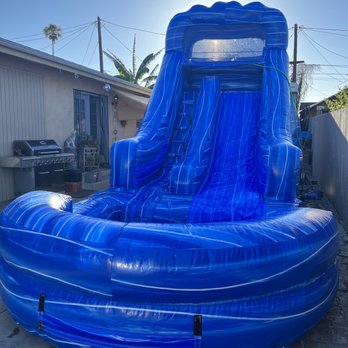 California Jumpers - Water Jumper. - Bounce House Rentals Near Me California Jumpers - Water Jumper. - Bounce House Rentals Near Me